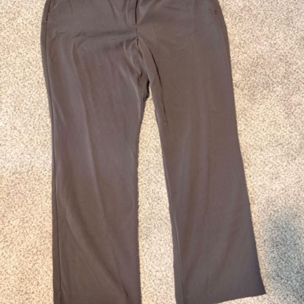 Gloria Vanderbilt Dress Pants - Size 16 Short
